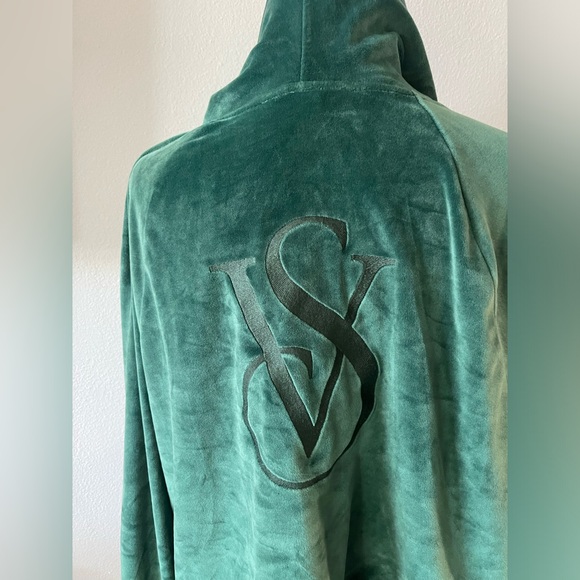 Victoria’s Secret Velour Hoodie size XL emerald green - Picture 3 of 8